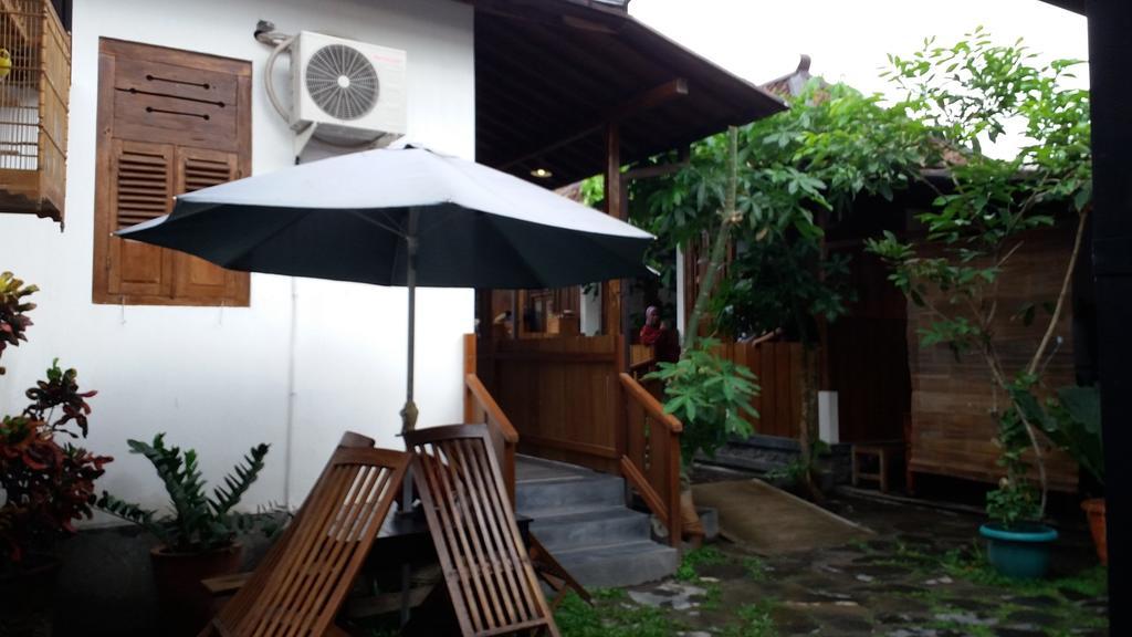 Ndalem Mj Homestay Yogyakarta Ngoại thất bức ảnh